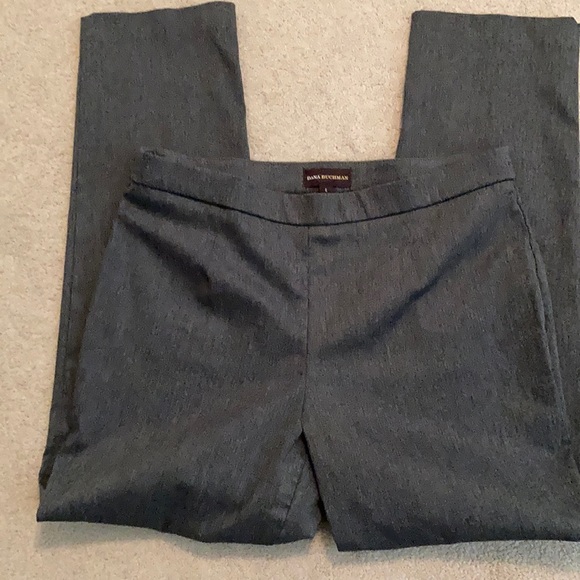 dana buchman straight leg pull on pants